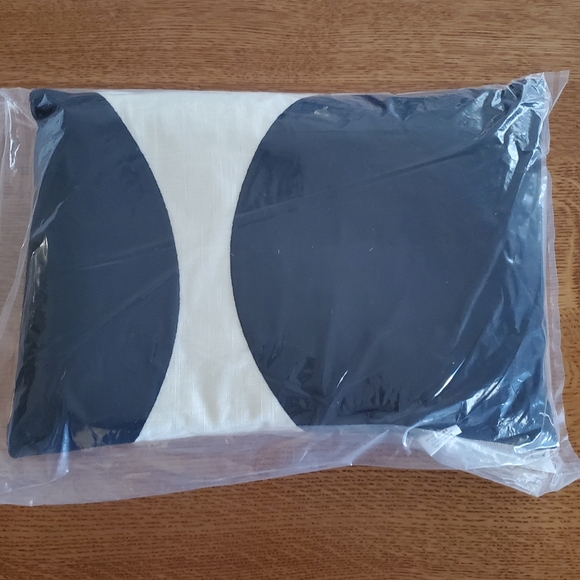 Lemieux et Cie Embroidered Victoire Pillow - black & white - Picture 6 of 9